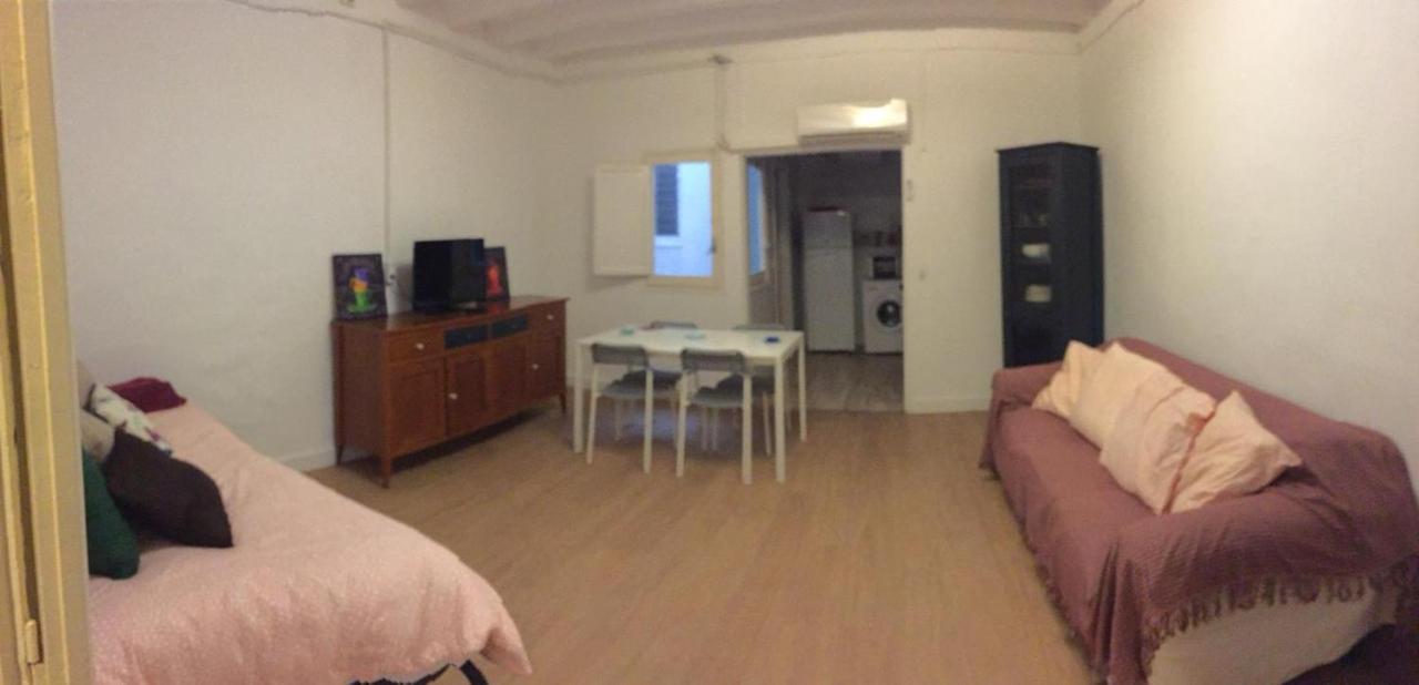 Reus Apartments Exterior photo