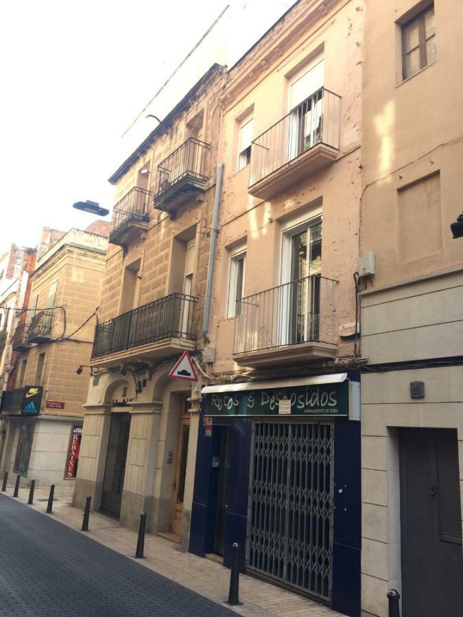 Reus Apartments Exterior photo
